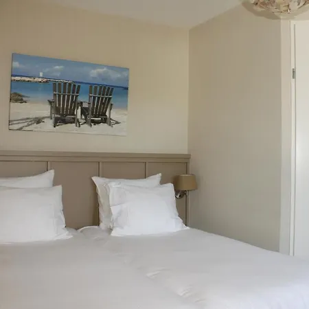 Otel Loetje Overveen 3*